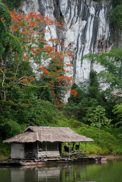 House on the river in Sai Yok National Park, Thailand