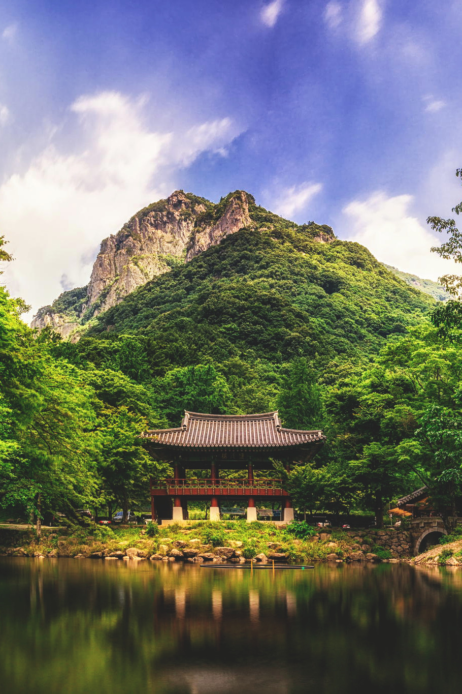 Baegyangsa Temple, South Korea  Aaron Choi