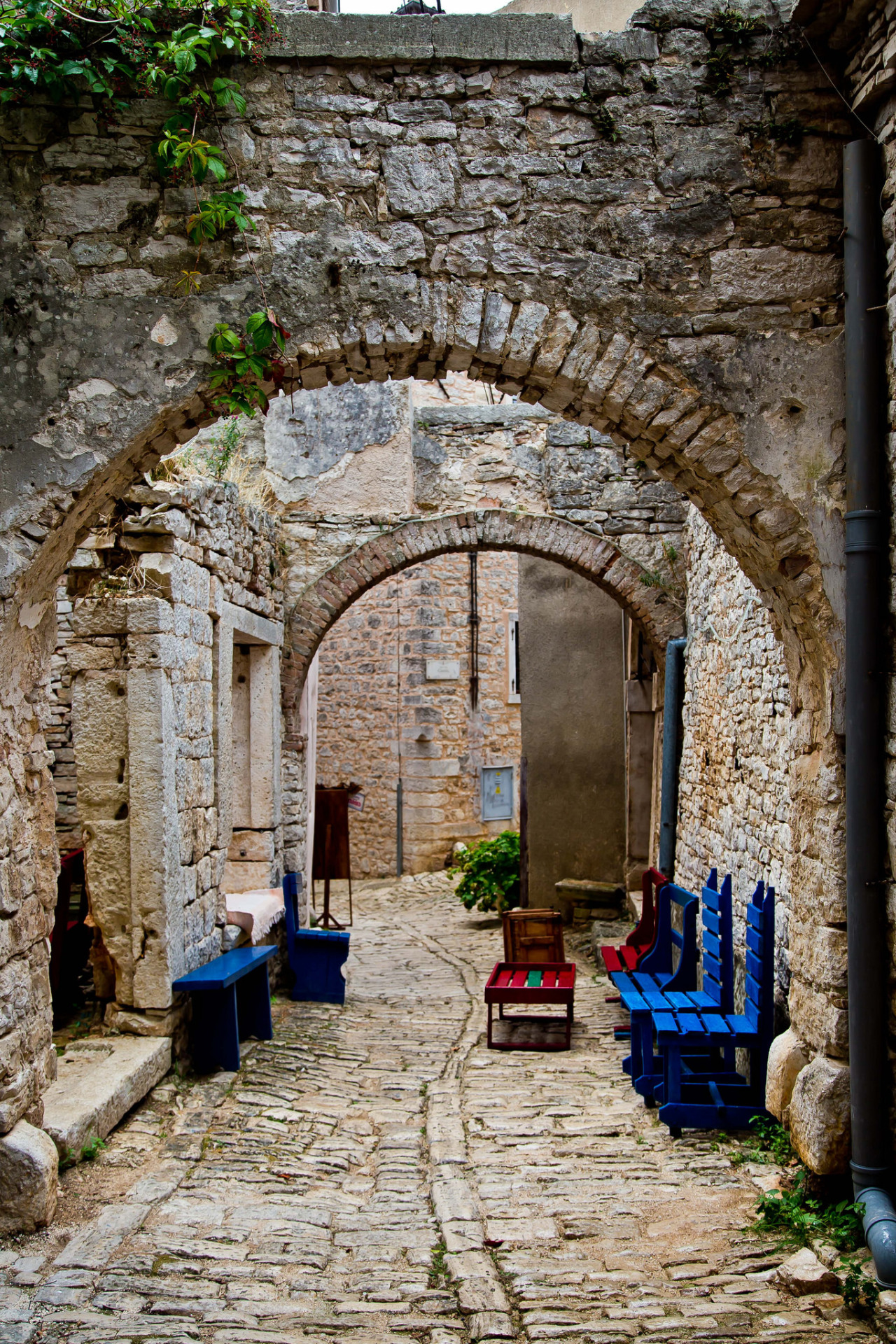 Arches in Valle / Croatia